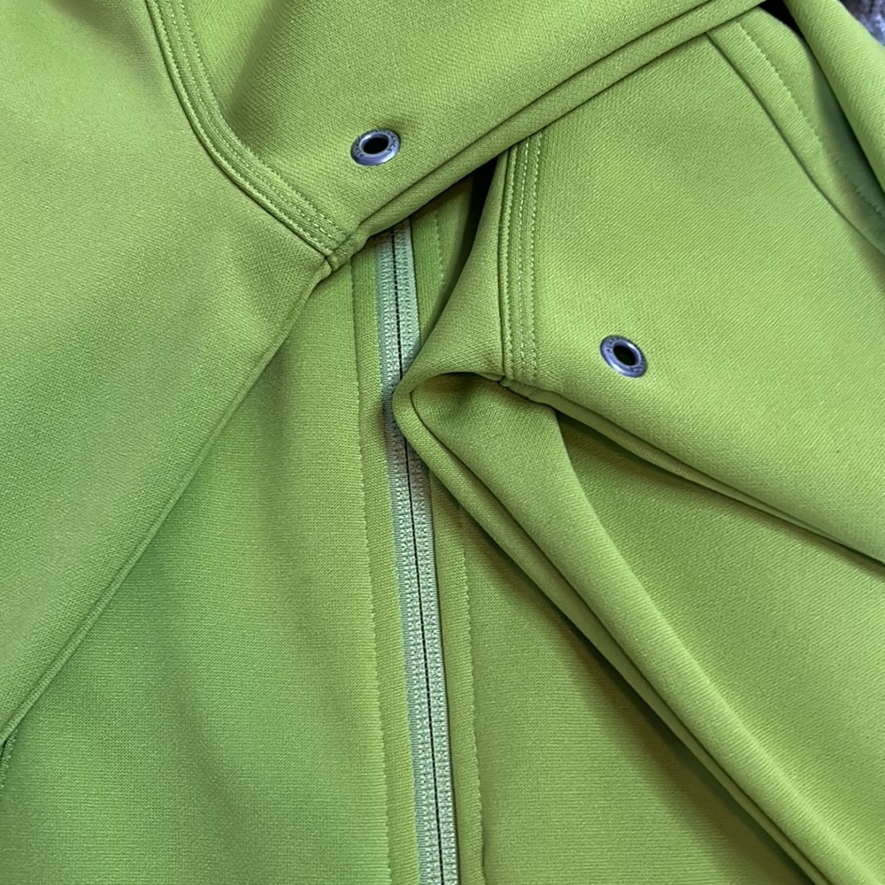 Peak Performance Full-Zip, Medium, Lime Green - image 7